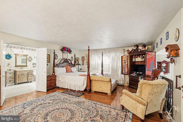 15437 SILVAN GLEN DR, Dumfries, VA 22025