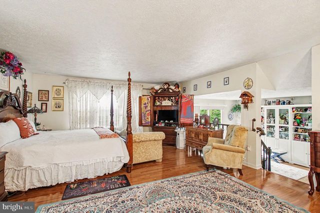 15437 SILVAN GLEN DR, Dumfries, VA 22025