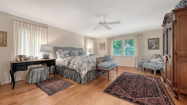 1504 S ORANGE AVENUE, Sarasota, FL 34239