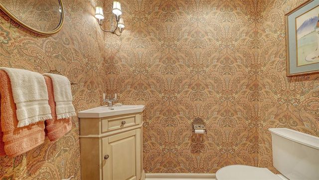 1504 S ORANGE AVENUE, Sarasota, FL 34239