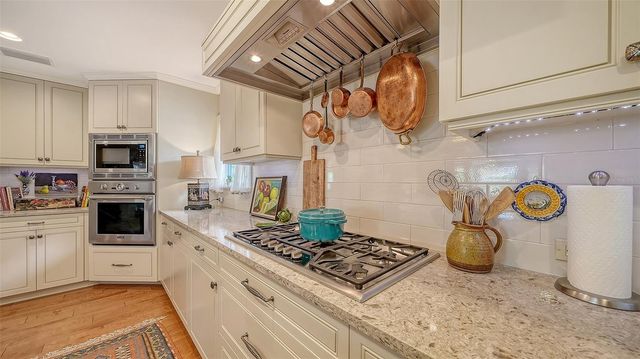 1504 S ORANGE AVENUE, Sarasota, FL 34239