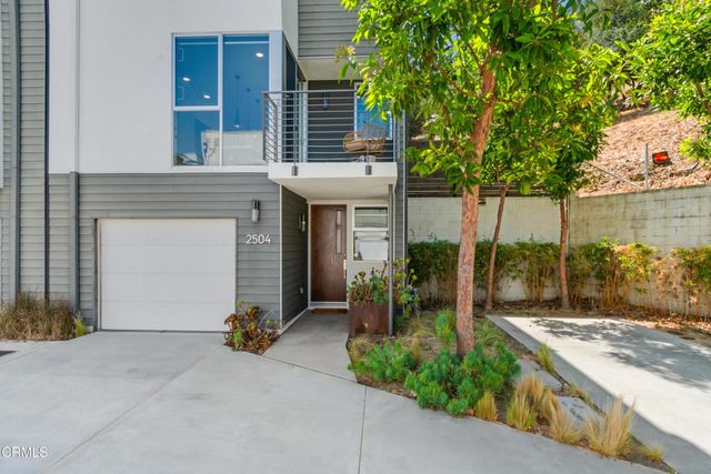 2504 N Via Artis, Los Angeles, CA 90039