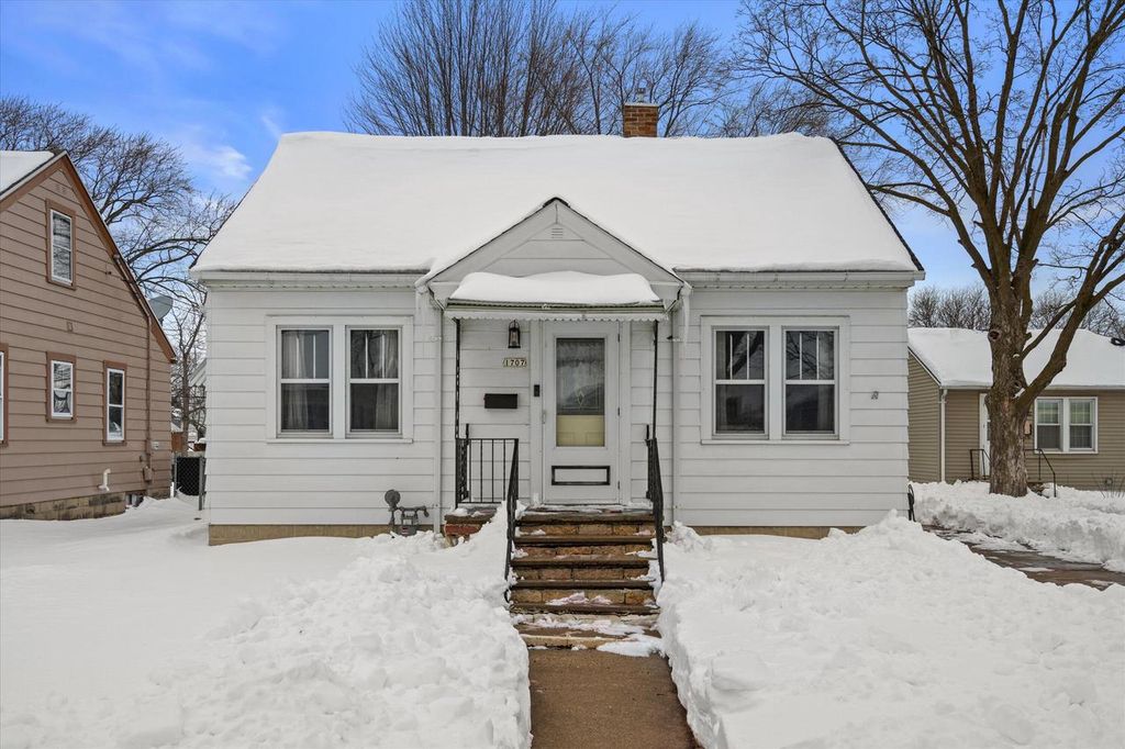 1707 Preble AVENUE, Green Bay, WI 54302