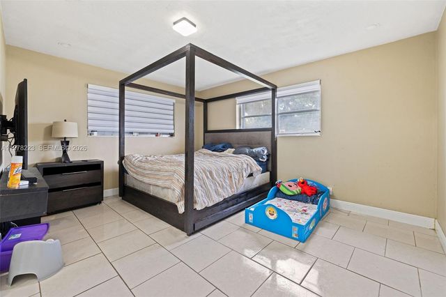 2210 NW 47th Ave, Lauderhill, FL 33313