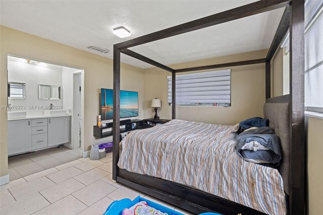 2210 NW 47th Ave, Lauderhill, FL 33313