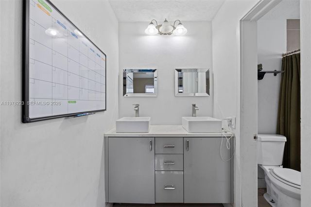 2210 NW 47th Ave, Lauderhill, FL 33313