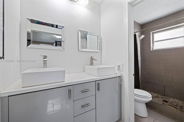 2210 NW 47th Ave, Lauderhill, FL 33313