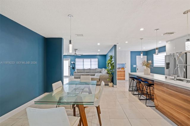 2210 NW 47th Ave, Lauderhill, FL 33313