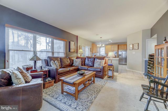 35 ROCKY HILL RD, Princeton, NJ 08540