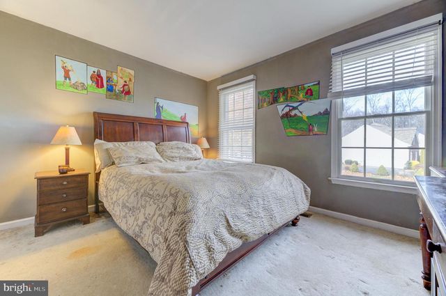 35 ROCKY HILL RD, Princeton, NJ 08540