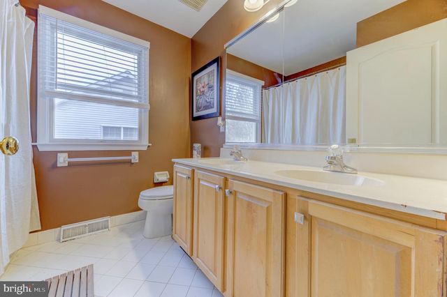 35 ROCKY HILL RD, Princeton, NJ 08540