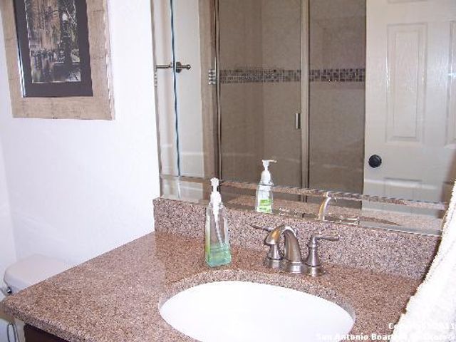 8250 Cruiseship Bay Unit 504, San Antonio, TX 78255