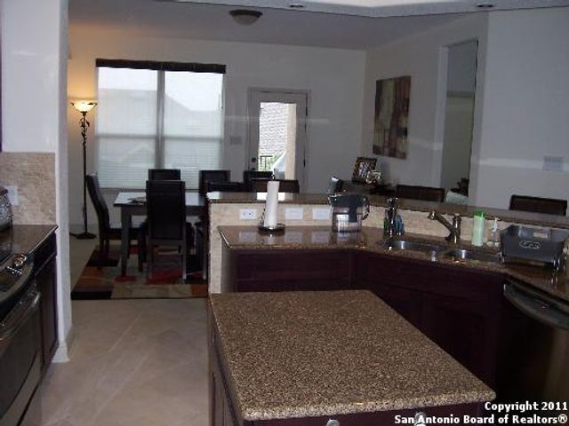 8250 Cruiseship Bay Unit 504, San Antonio, TX 78255