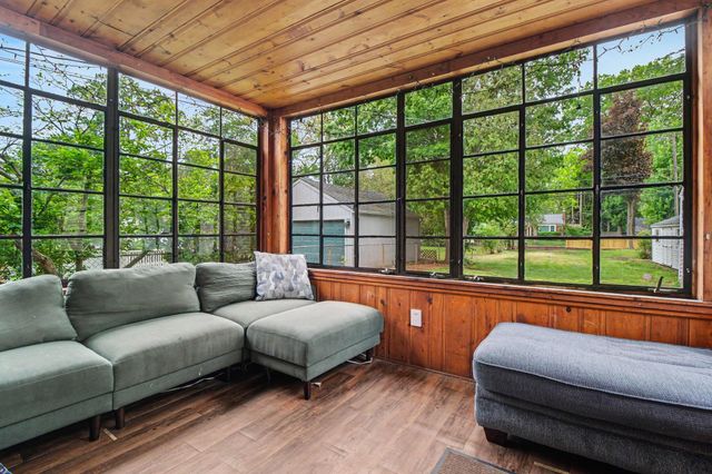 419 Royal Avenue, Royal Oak City, MI 48073