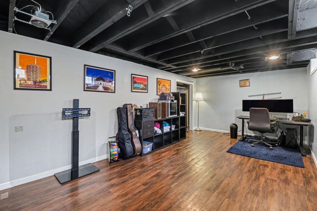 419 Royal Avenue, Royal Oak City, MI 48073