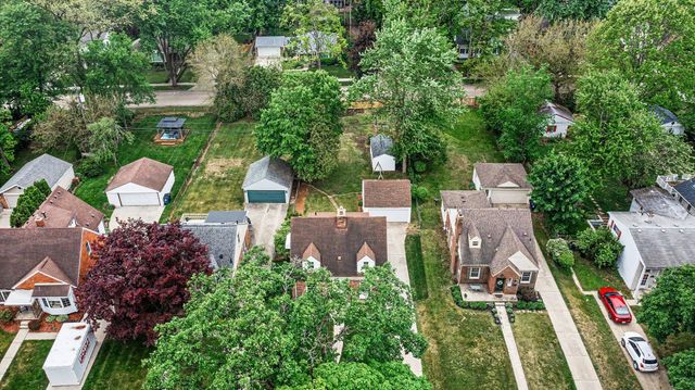 419 Royal Avenue, Royal Oak City, MI 48073