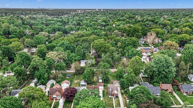 419 Royal Avenue, Royal Oak City, MI 48073
