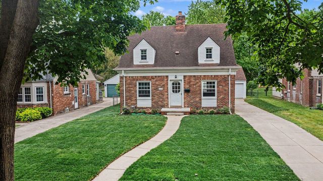 419 Royal Avenue, Royal Oak City, MI 48073