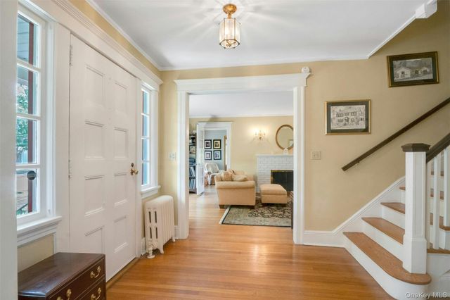 1 8th Street, Pelham, NY 10803