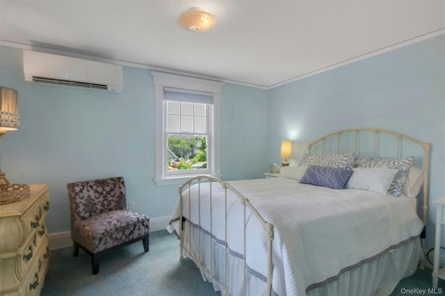 1 8th Street, Pelham, NY 10803