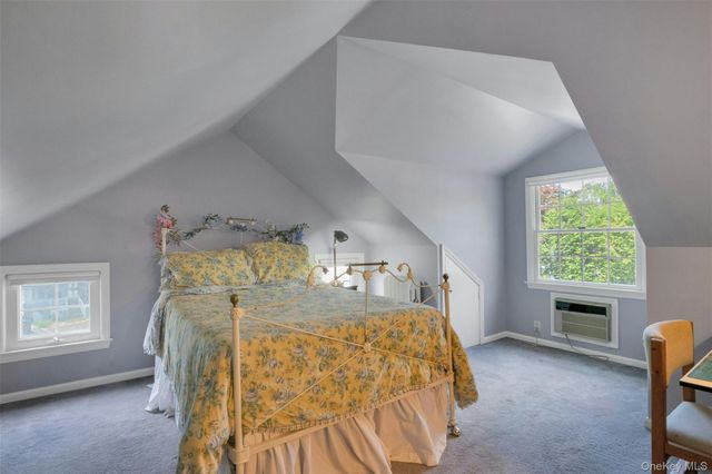 1 8th Street, Pelham, NY 10803