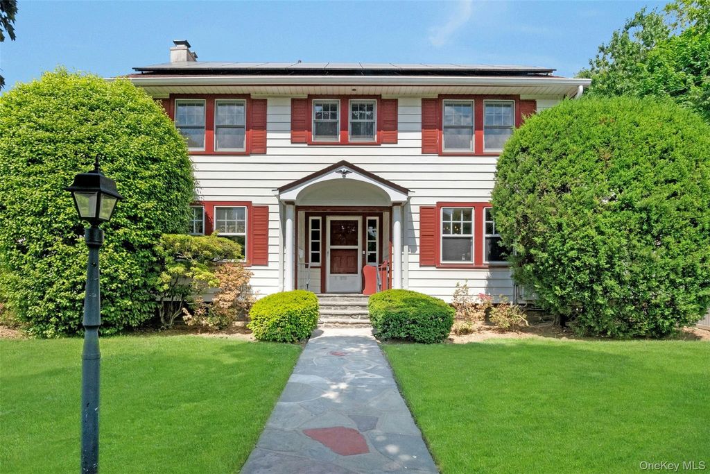 1 8th Street, Pelham, NY 10803