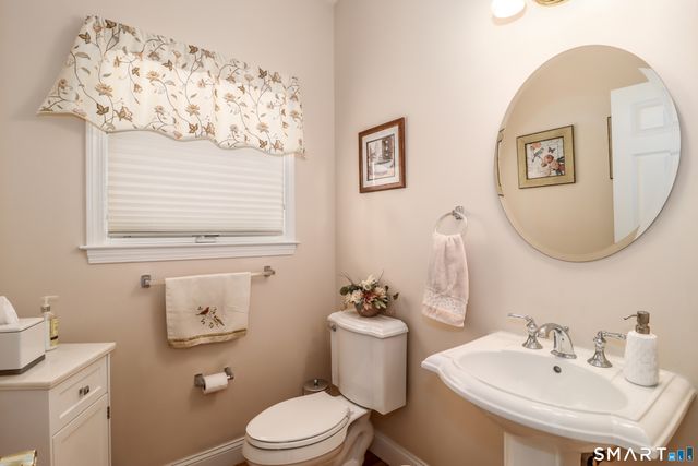 3 Spring Ridge Court 3, Danbury, CT 06811