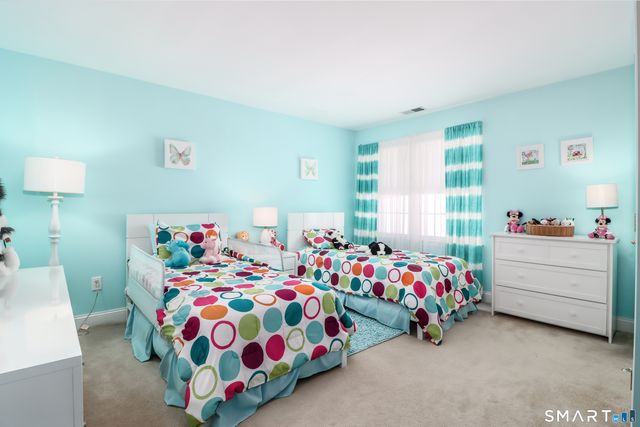 3 Spring Ridge Court 3, Danbury, CT 06811