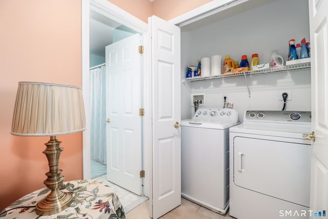 3 Spring Ridge Court 3, Danbury, CT 06811