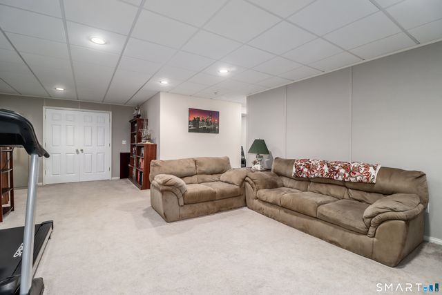 3 Spring Ridge Court 3, Danbury, CT 06811