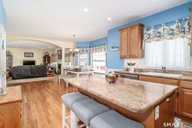 3 Spring Ridge Court 3, Danbury, CT 06811