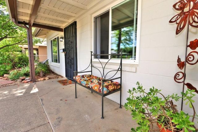 4920 Cibola Way, Sacramento, CA 95820