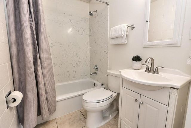 4920 Cibola Way, Sacramento, CA 95820