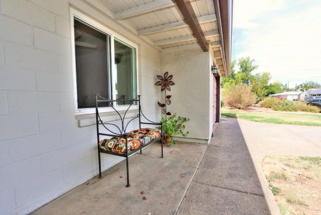 4920 Cibola Way, Sacramento, CA 95820