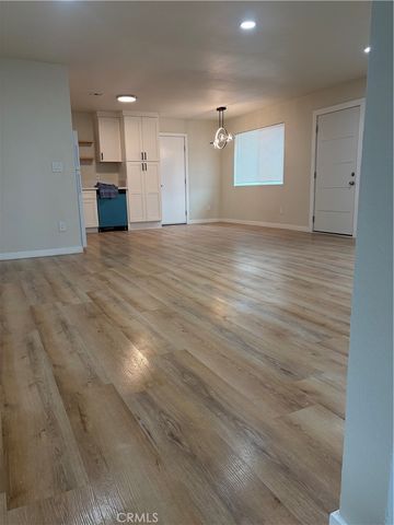 134 E M st, Colton, CA 92324