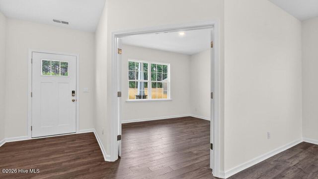 3061 Platinum Circle, West End, NC 27376