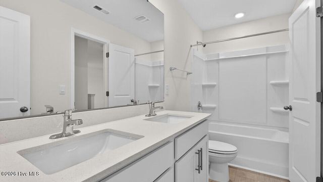 3061 Platinum Circle, West End, NC 27376