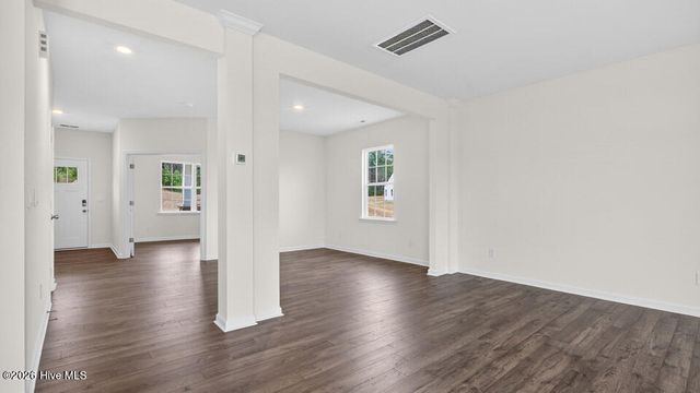 3061 Platinum Circle, West End, NC 27376