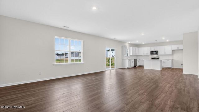 3061 Platinum Circle, West End, NC 27376