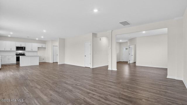 3061 Platinum Circle, West End, NC 27376