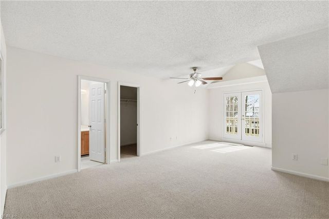 9 Madrone PL, Hampton, VA 23666