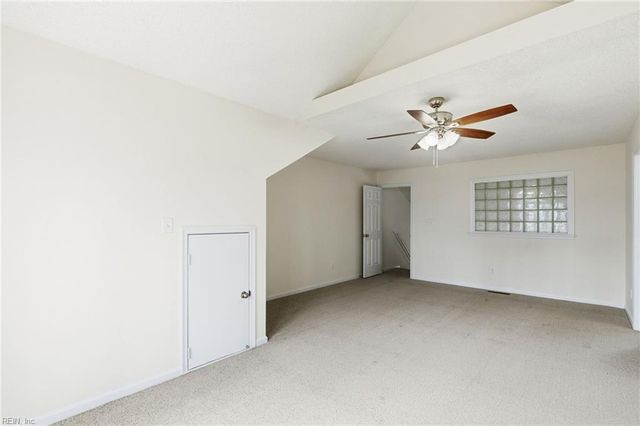 9 Madrone PL, Hampton, VA 23666