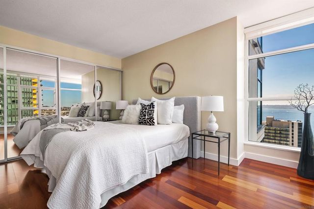 1205 Pacific Hwy 2002, San Diego, CA 92101