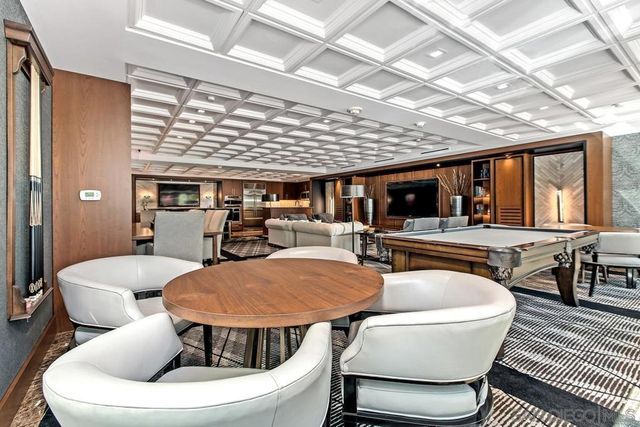 1205 Pacific Hwy 2002, San Diego, CA 92101