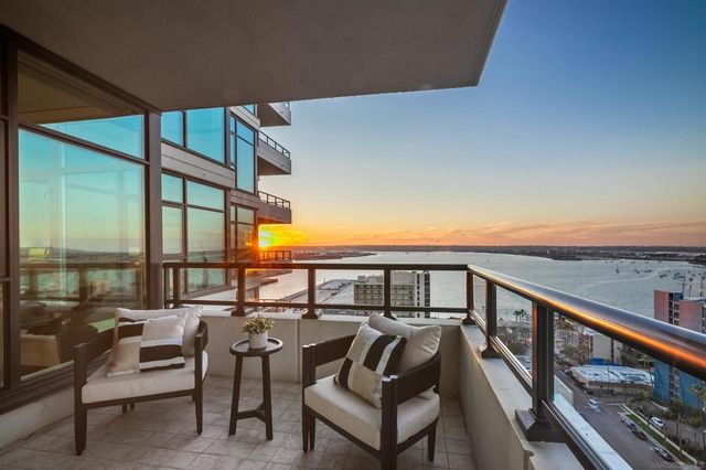 1205 Pacific Hwy 2002, San Diego, CA 92101