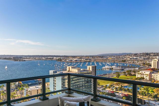 1205 Pacific Hwy 2002, San Diego, CA 92101