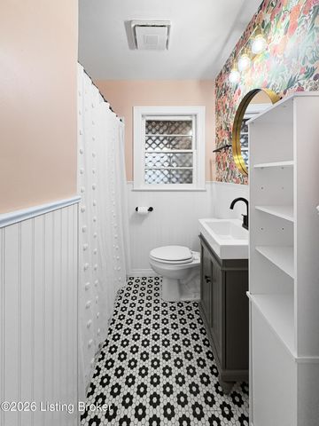 226 Kenoak Dr, Louisville, KY 40214