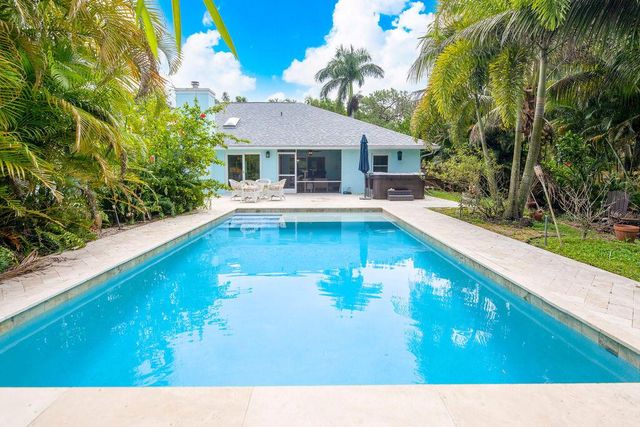 16215 121st Terrace N, Jupiter, FL 33478