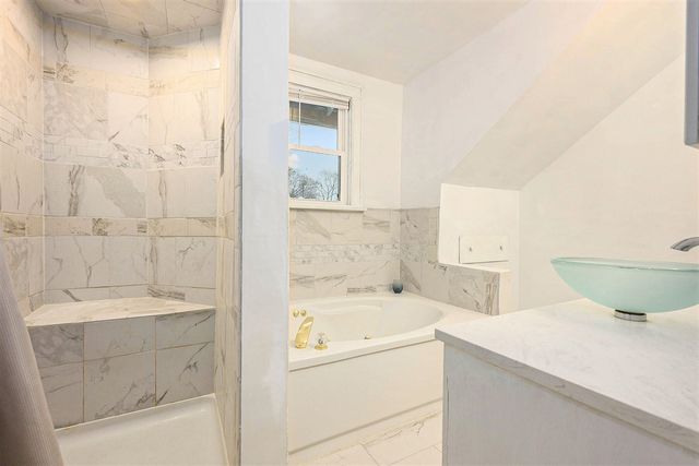 926 Washburn Avenue, Kalamazoo, MI 49048