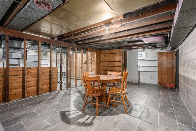 926 Washburn Avenue, Kalamazoo, MI 49048